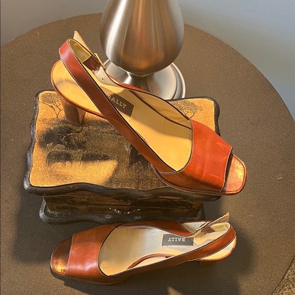 Vintage Bally Women's Brown Slingback Heels, Size 11M - Picture 2 of 8
